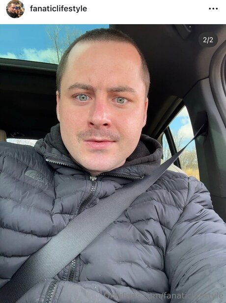 Fanaticlifestyle art model picture