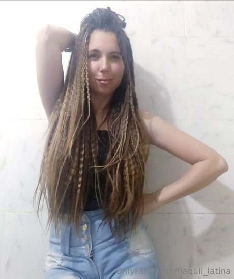 Skinny 94 pretty model image