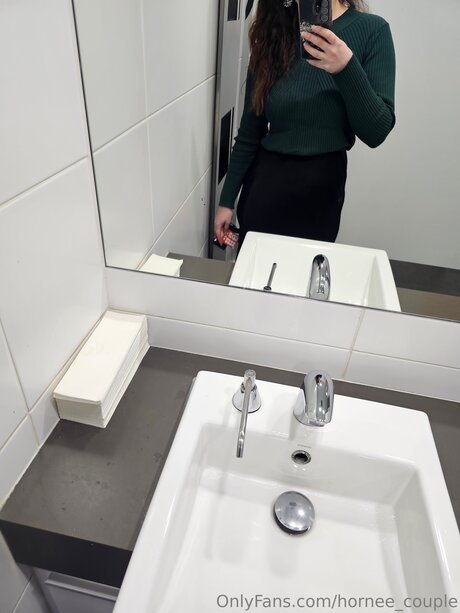 Hornee Couple model sexy photos