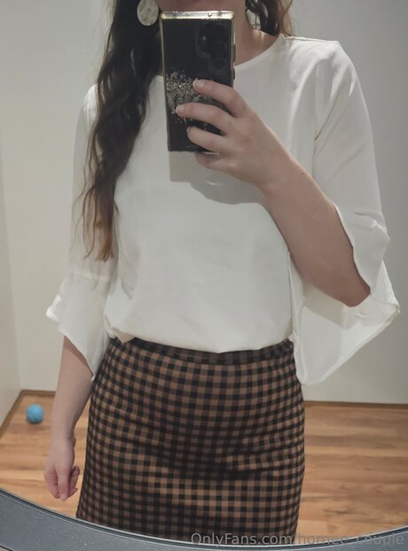 Hornee Couple nude star picture