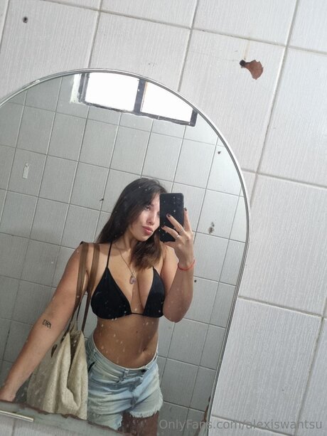 Alexiswantsu actress galleries