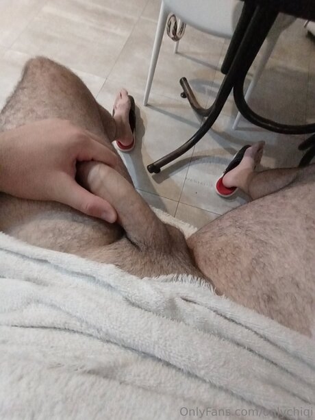 Onlychiqi model adult picture