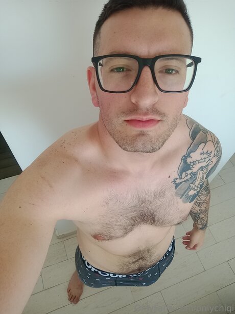 Onlychiqi pretty star archive