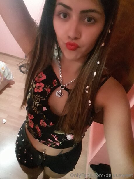 Beluusweet star naked pictures