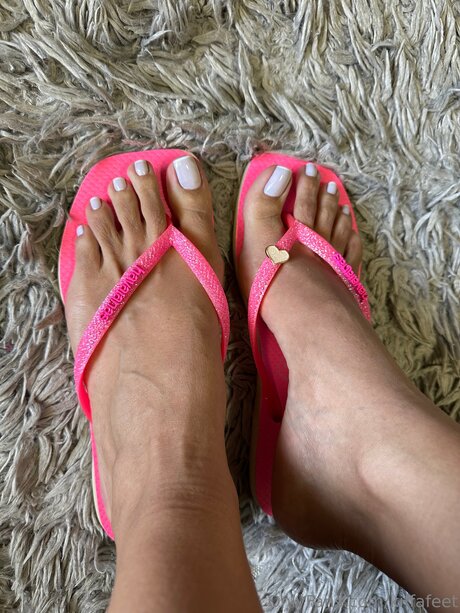 Kiffafeet nude star photos