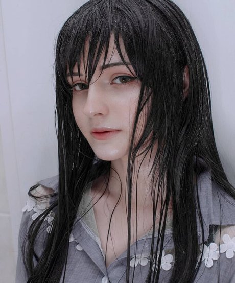 Smoettii porn actress img