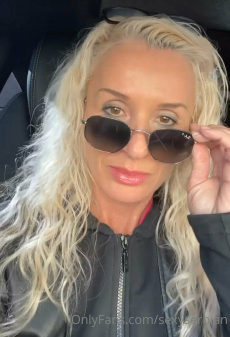 sexyserbian art star galleries