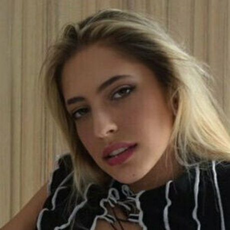 alaznikii best actress image