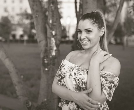 Nicole Andrievich hot star pictures