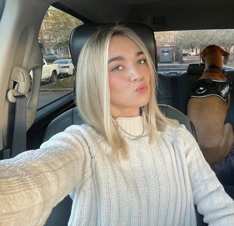 Natalie Decker exclusive actress images