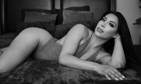 Ana Lozano hot actress pic