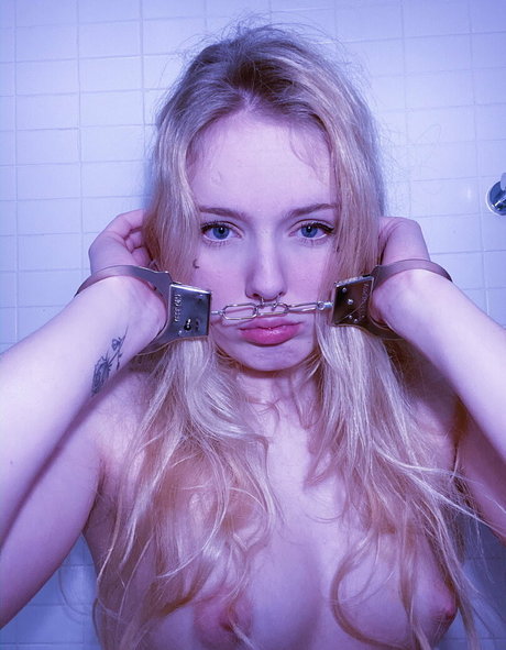 nerdy onlyfans beautiful xxx pic