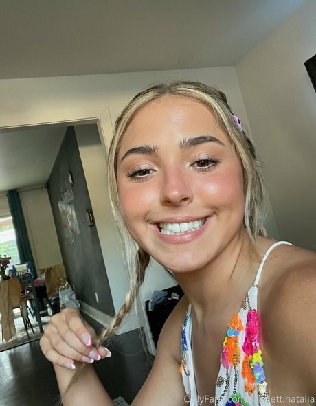 alessandra natalia star adult pic