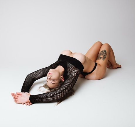 Elevatorangel xxx star img