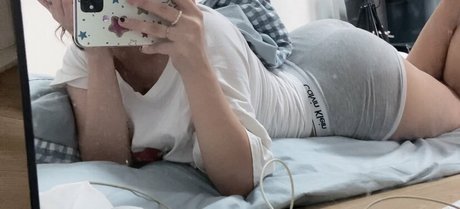 yukxwaii pretty pornstar archive