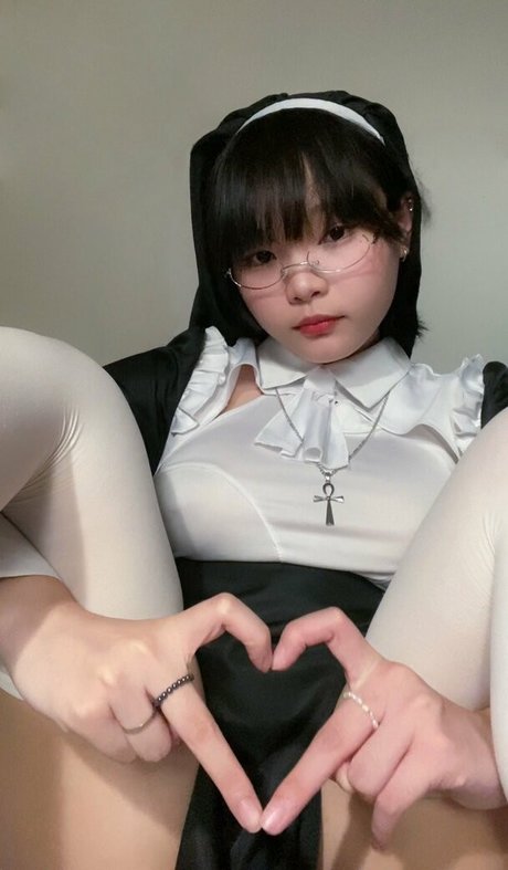 yukxwaii hd pornstar pictures