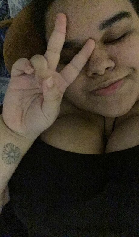 Thalia Brandao pretty star pictures