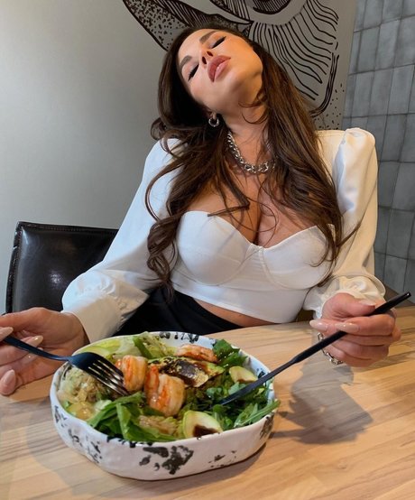 blonde babe onlyfans free sex pictures