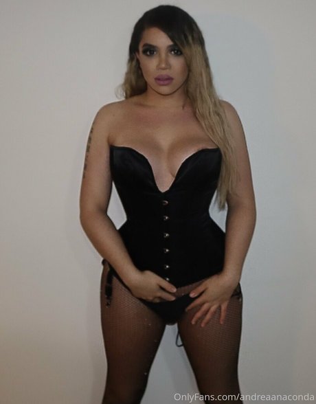 Andrea Anaconda pornstar sexy pictures