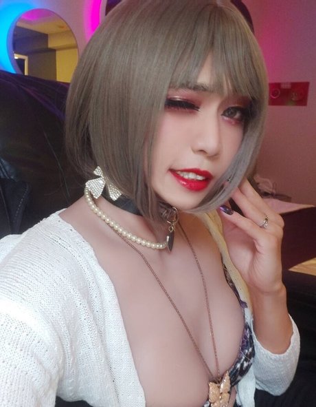 lesbian anal strapon onlyfans top pic