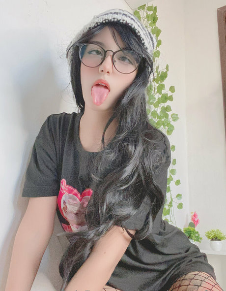 annekuronofree star nice pictures