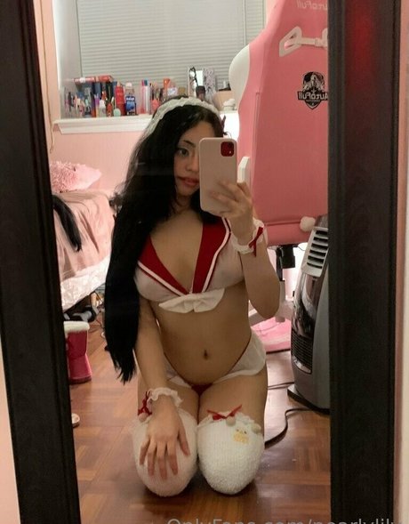 pearlylily pornographic actress gallery