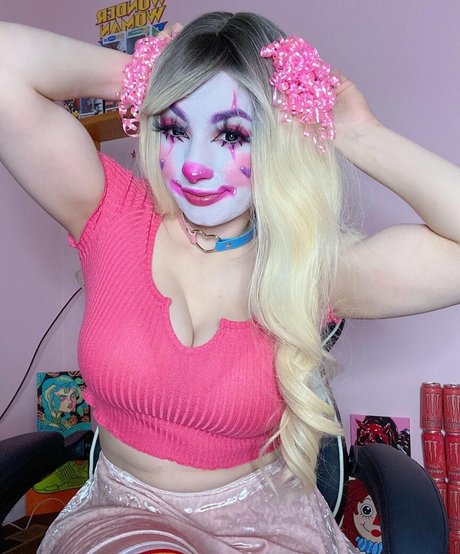 Clown Girls beautiful star archive