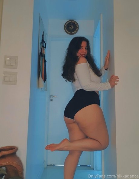 nikkadance model sexy photos