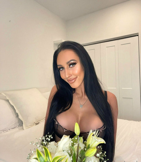 moms onlyfans naked img