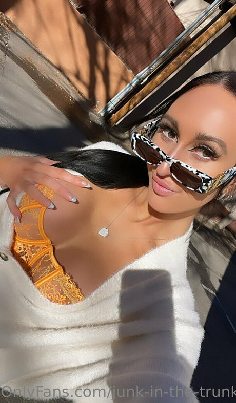 young ebony onlyfans erotic gallery