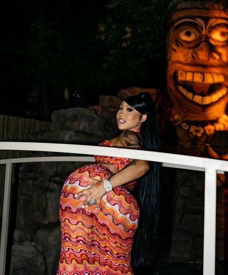 twins sisters onlyfans hd image