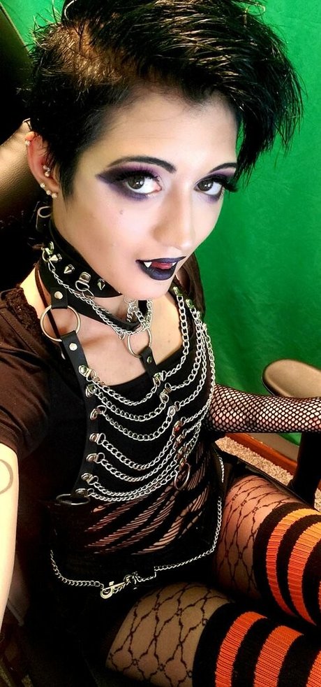 nekogoth23 xxx actress galleries