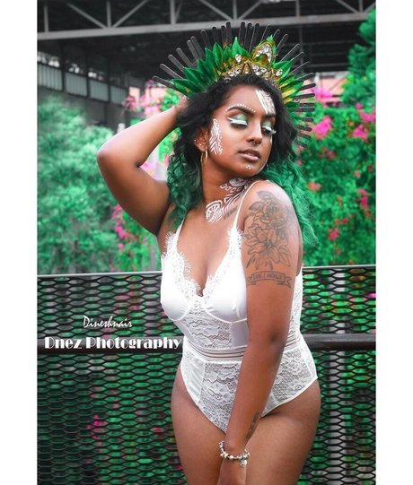 Vogue Unicorn model high quality image