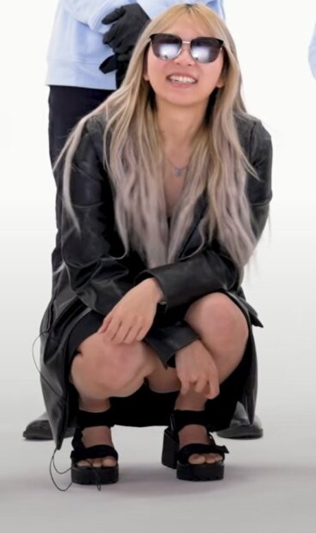 Yvonnie actress picture