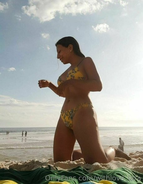 blonde babe onlyfans free archive