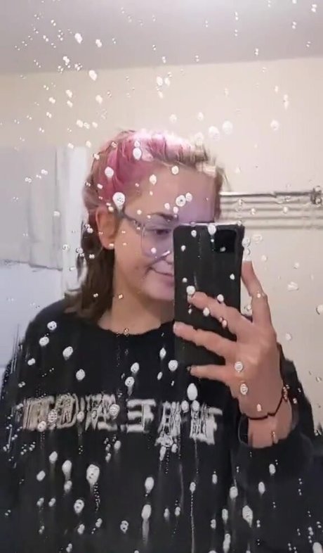 wax onlyfans free img