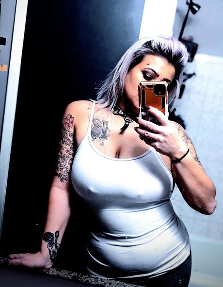 valkyrieskiss best model pictures