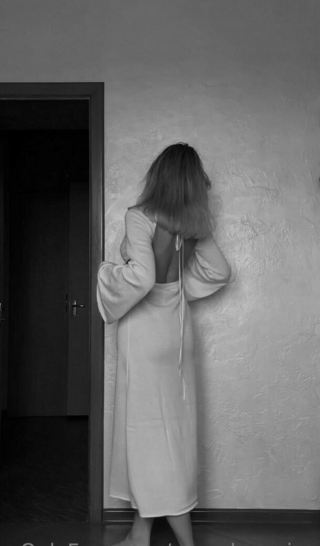 pervokursnica xxx model pic