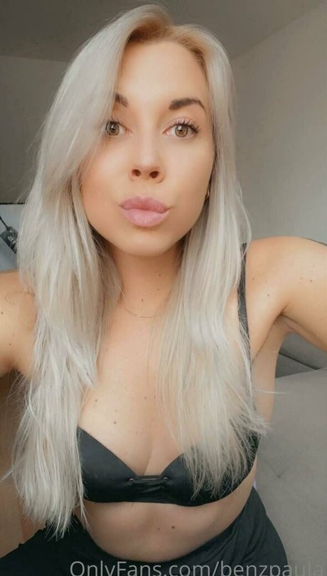 benzpaula free pornstar image