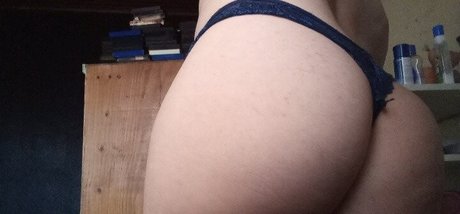 Kimmydark model naked images