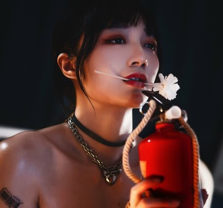 aooomi sex star photo