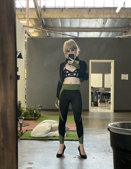 jeanhollywood pornstar top photo