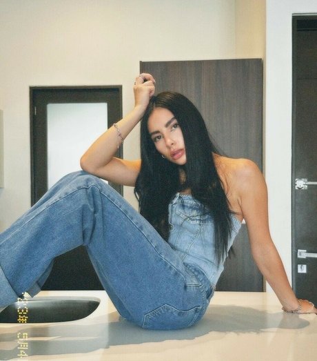 Osiris Mendez adult actress galleries