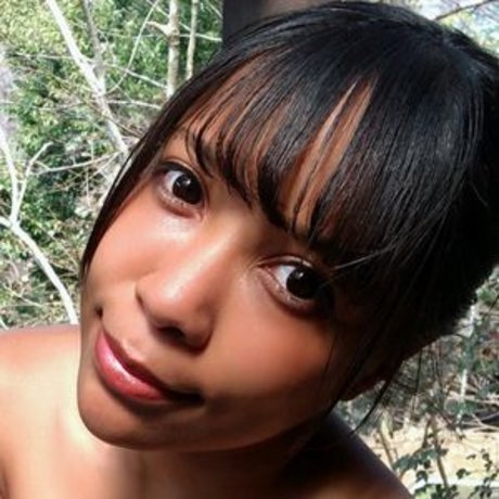 Arijapan star nudes picture