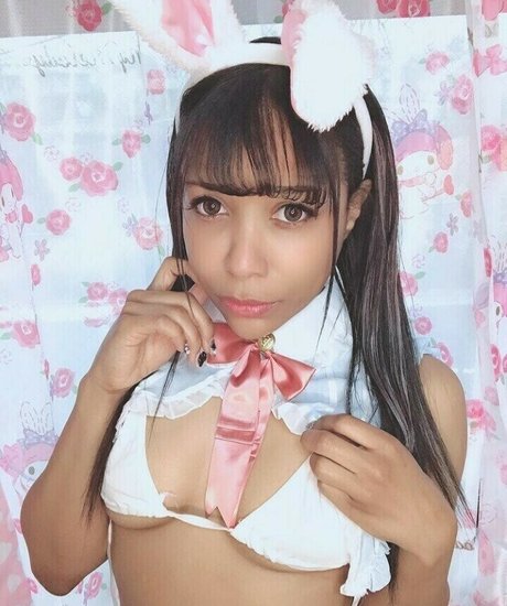 Arijapan star pornographic photo