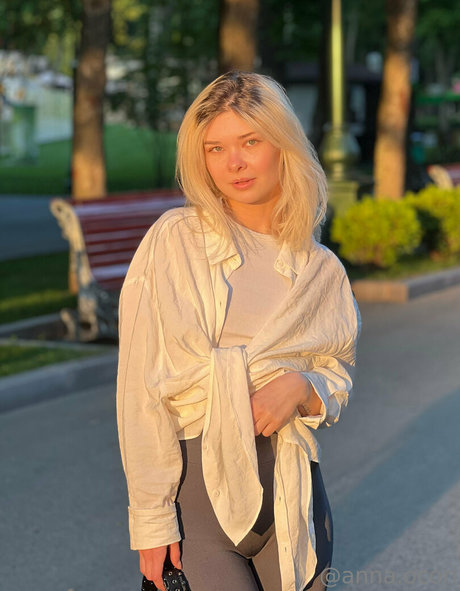 asian brunette onlyfans porno archive