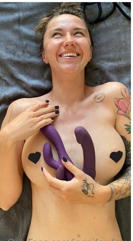 jennifer foxy erotic model galleries