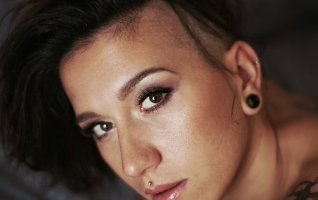 bubblybuumfree pornstar erotic galleries