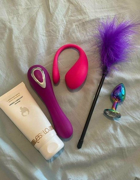 yanaviolet pornstar sex image