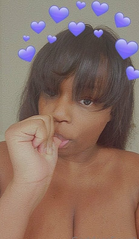 ThatChocoBxtch xxx actress photo